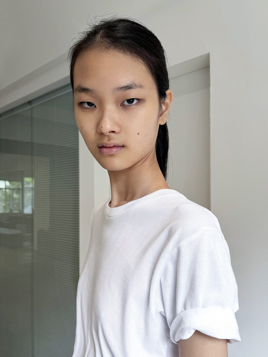 SIBEI ALL BACK (1).jpg